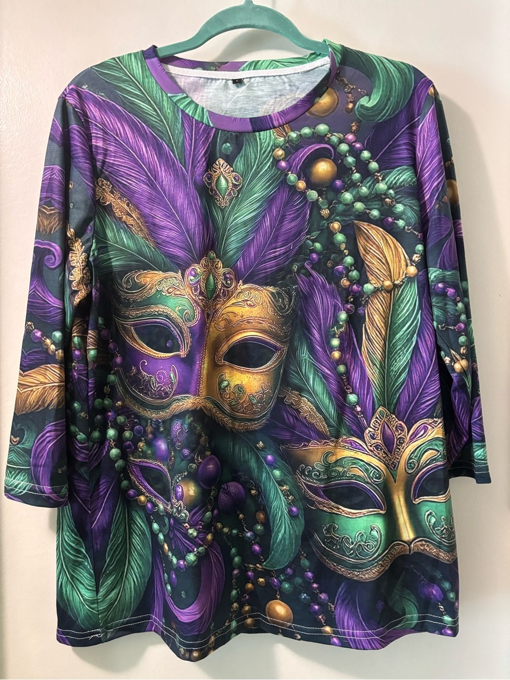 Women's Purple & Green Mardi Gras Mask Print Top
